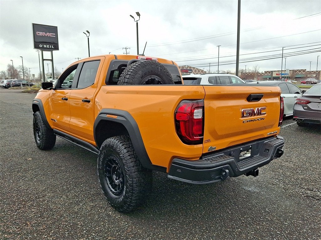 2025 GMC Canyon AT4