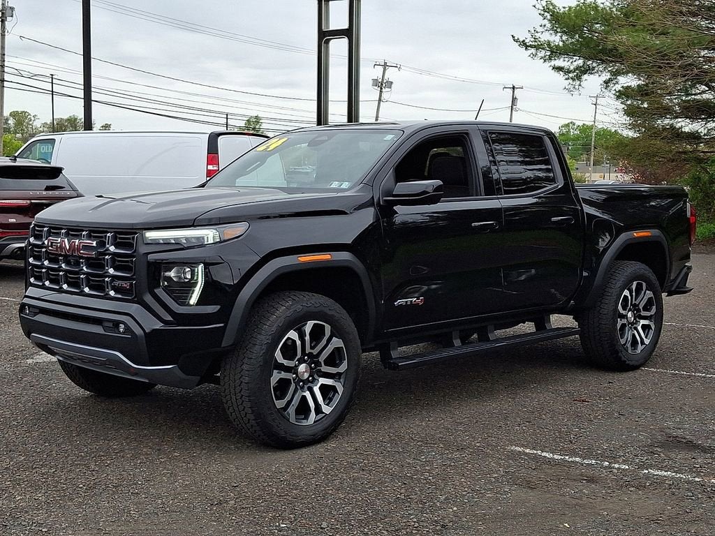 2024 GMC Canyon AT4