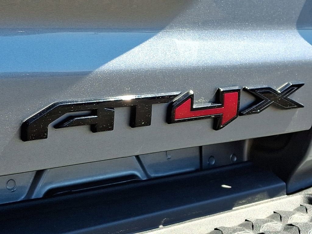 2024 GMC Canyon AT4X