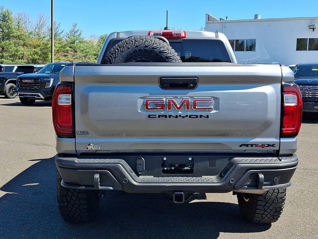 2024 GMC Canyon AT4X