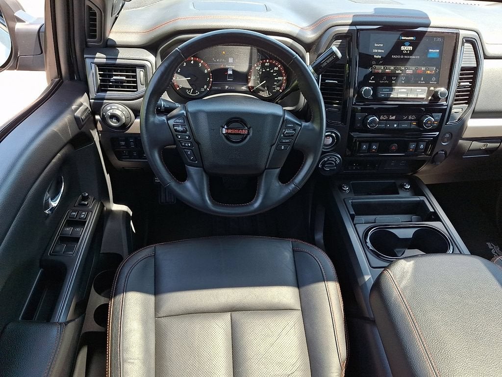 2021 Nissan Titan PRO-4X - Photo 11