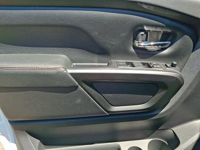 2021 Nissan TITAN Crew Cab PRO-4X 4x4
