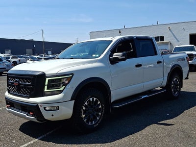 2021 Nissan TITAN Crew Cab PRO-4X 4x4