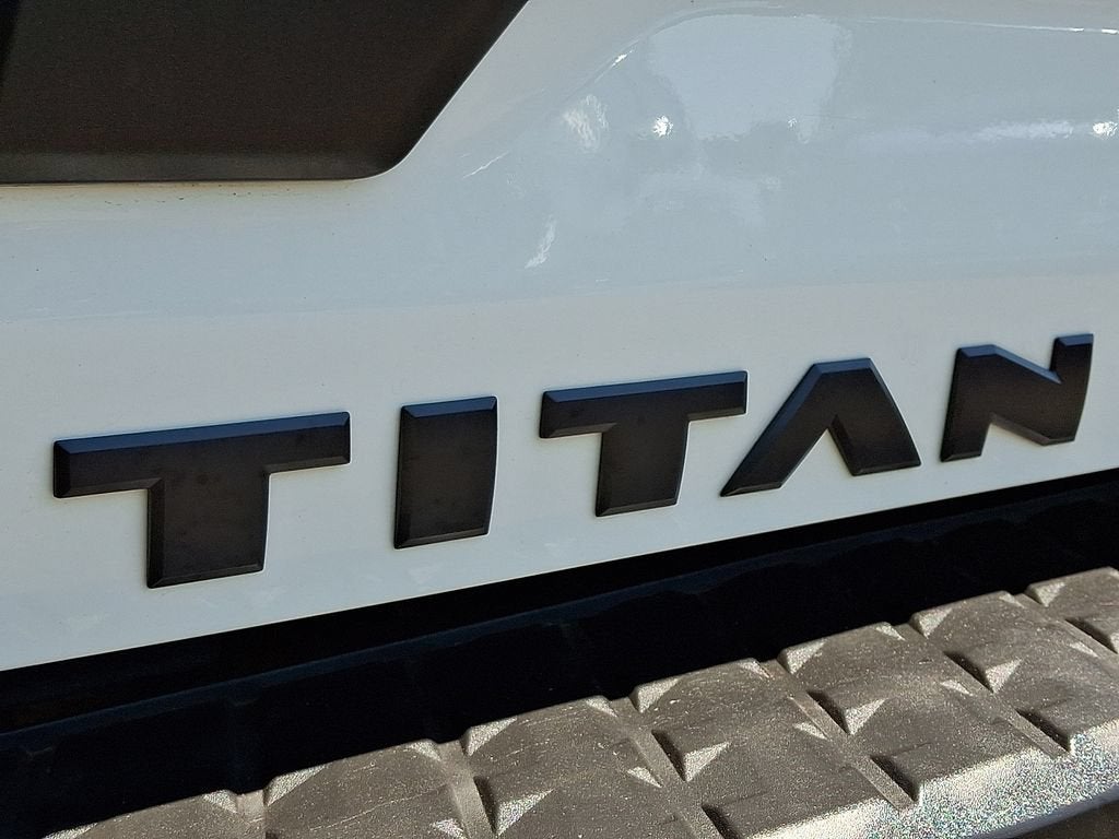 2021 Nissan Titan PRO-4X - Photo 33