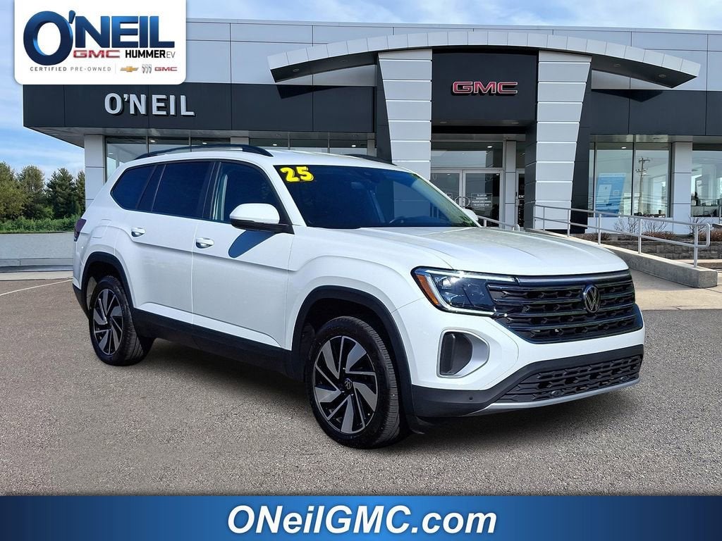 2025 Volkswagen Atlas 2.0T SE w/Technology
