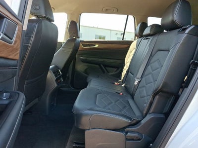 2025 Volkswagen Atlas 2.0T SE w/Technology