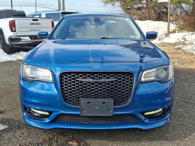 2022 Chrysler 300 Touring L