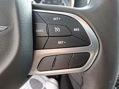 2022 Chrysler 300 Touring L