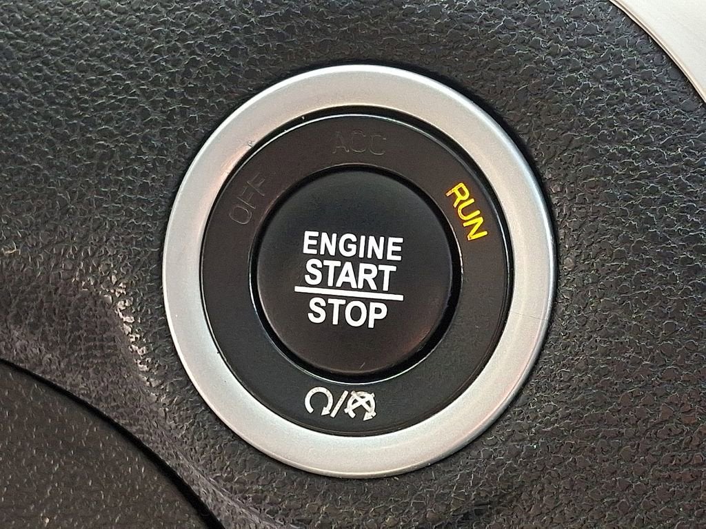 2022 Chrysler 300 Touring L