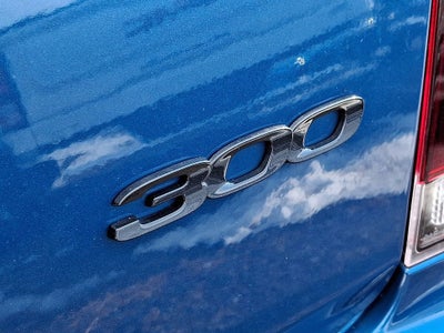 2022 Chrysler 300 Touring L