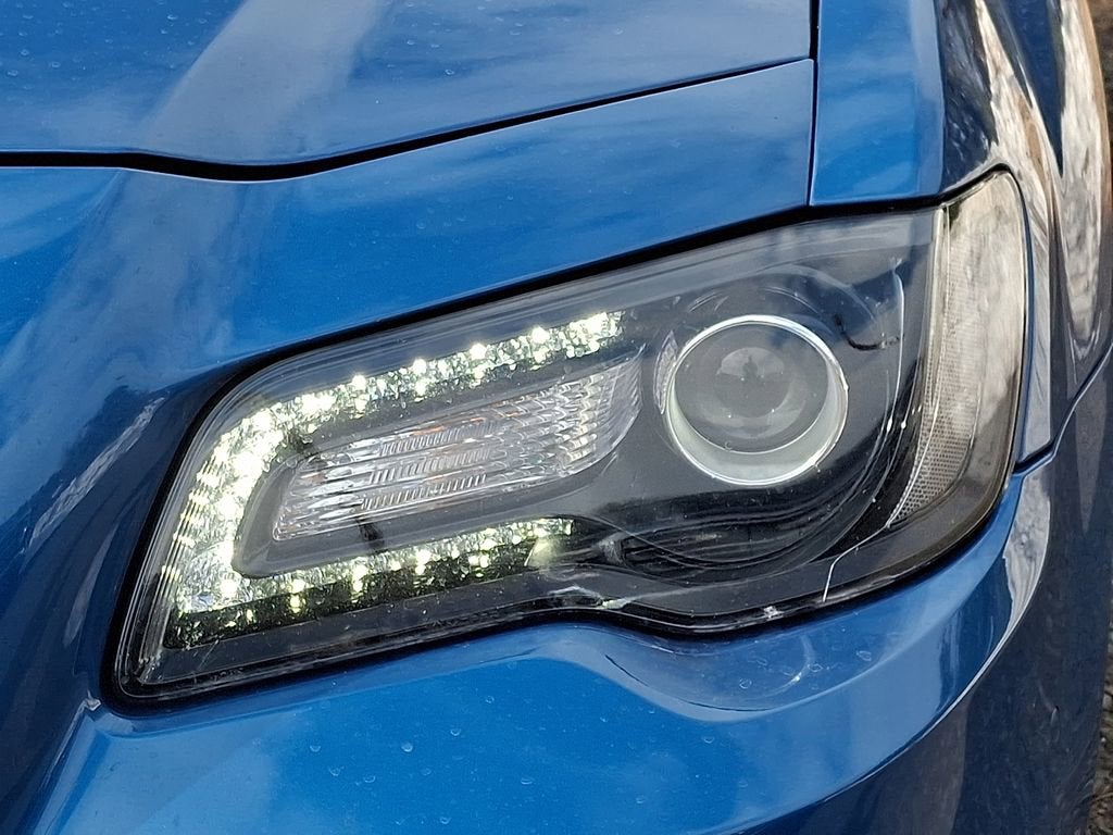 2022 Chrysler 300 Touring L