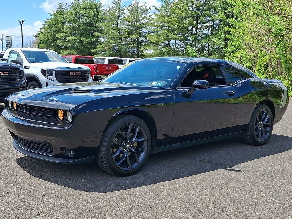 2022 Dodge Challenger SXT