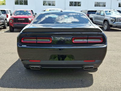 2022 Dodge Challenger SXT