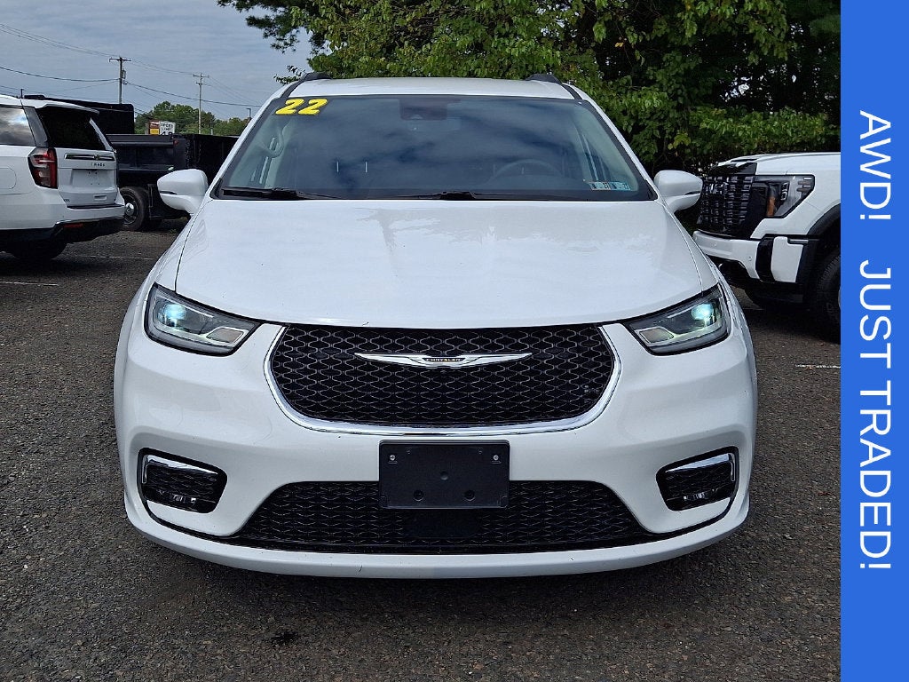 2022 Chrysler Pacifica Touring L AWD