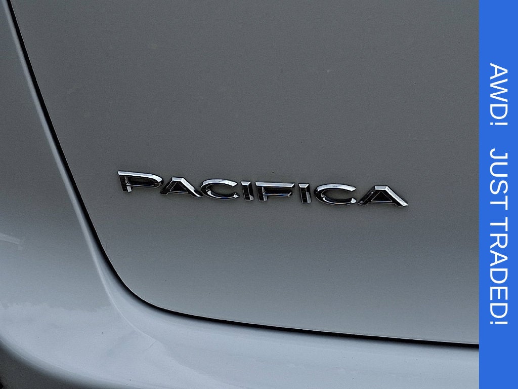 2022 Chrysler Pacifica Touring L - Photo 30