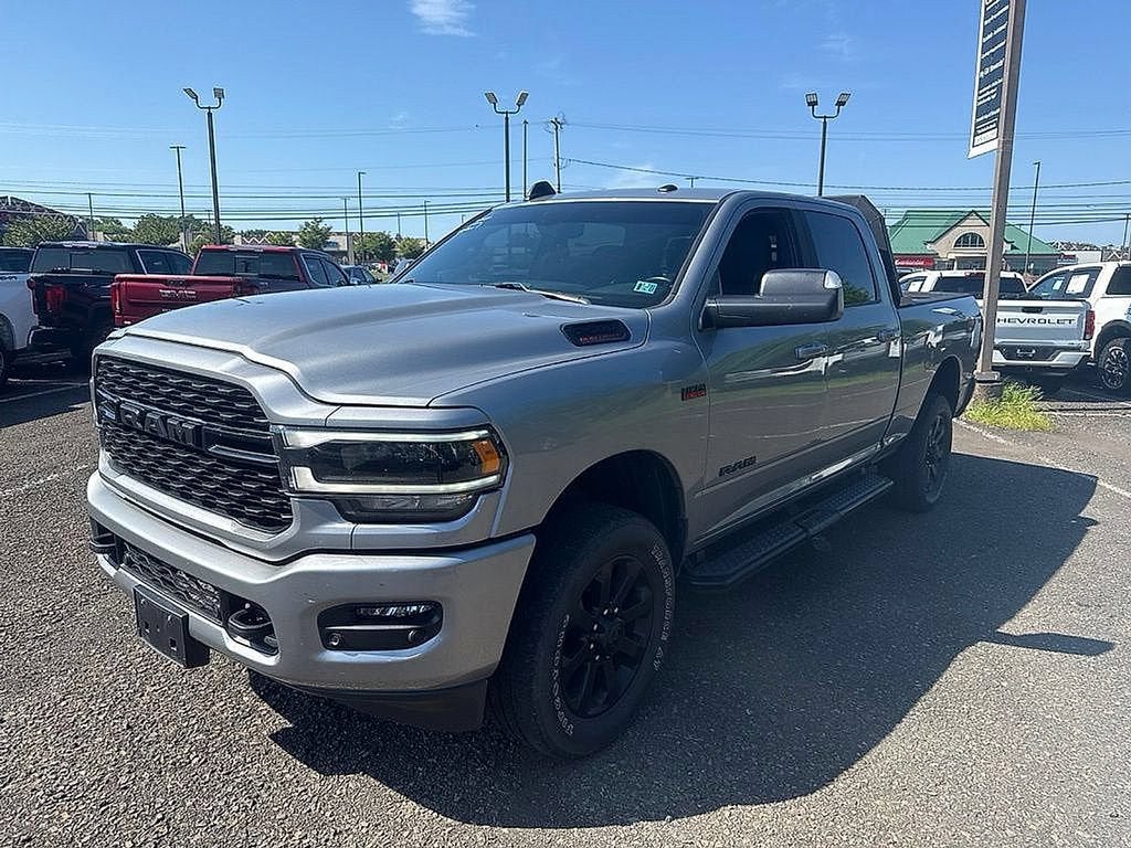 2022 RAM 2500 Big Horn Crew Cab 4x4 6'4" Box