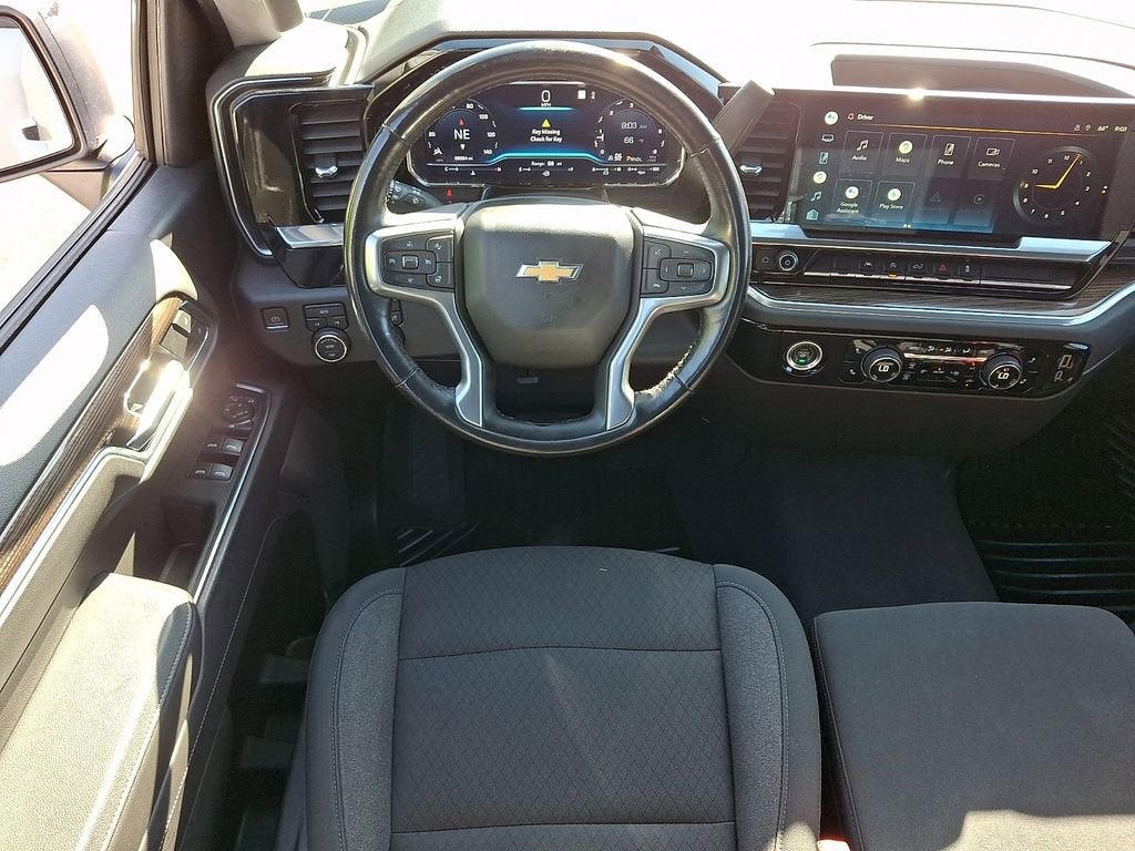 2022 Chevrolet Silverado 1500 LT (2FL)
