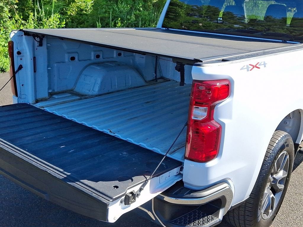 2022 Chevrolet Silverado 1500 LT (2FL)