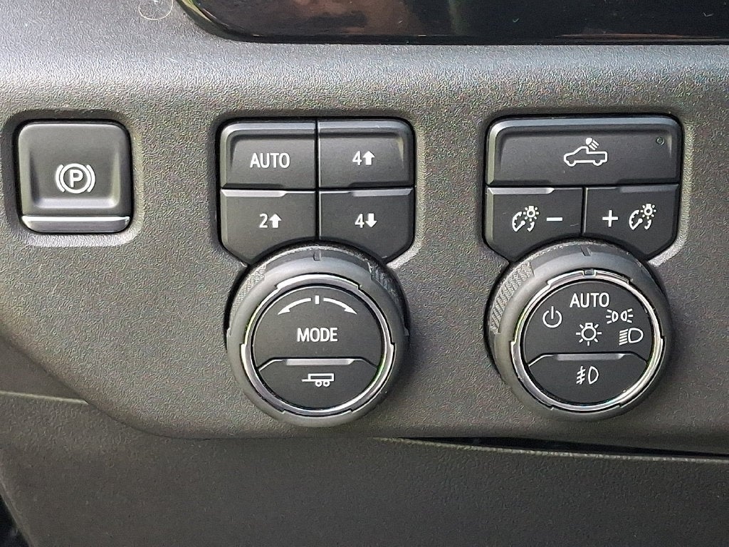 2025 Chevrolet Silverado 1500 LT Trail Boss