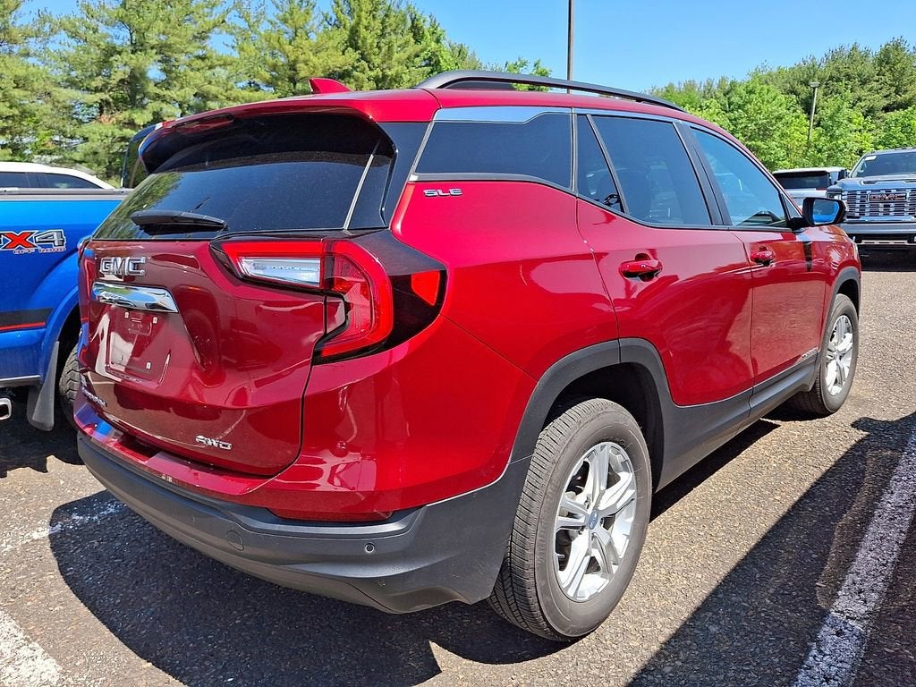 2023 GMC Terrain SLE