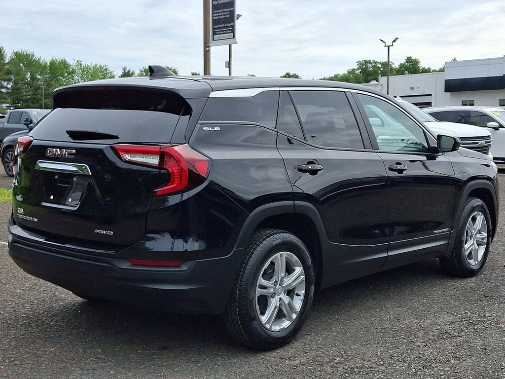 2023 GMC Terrain SLE