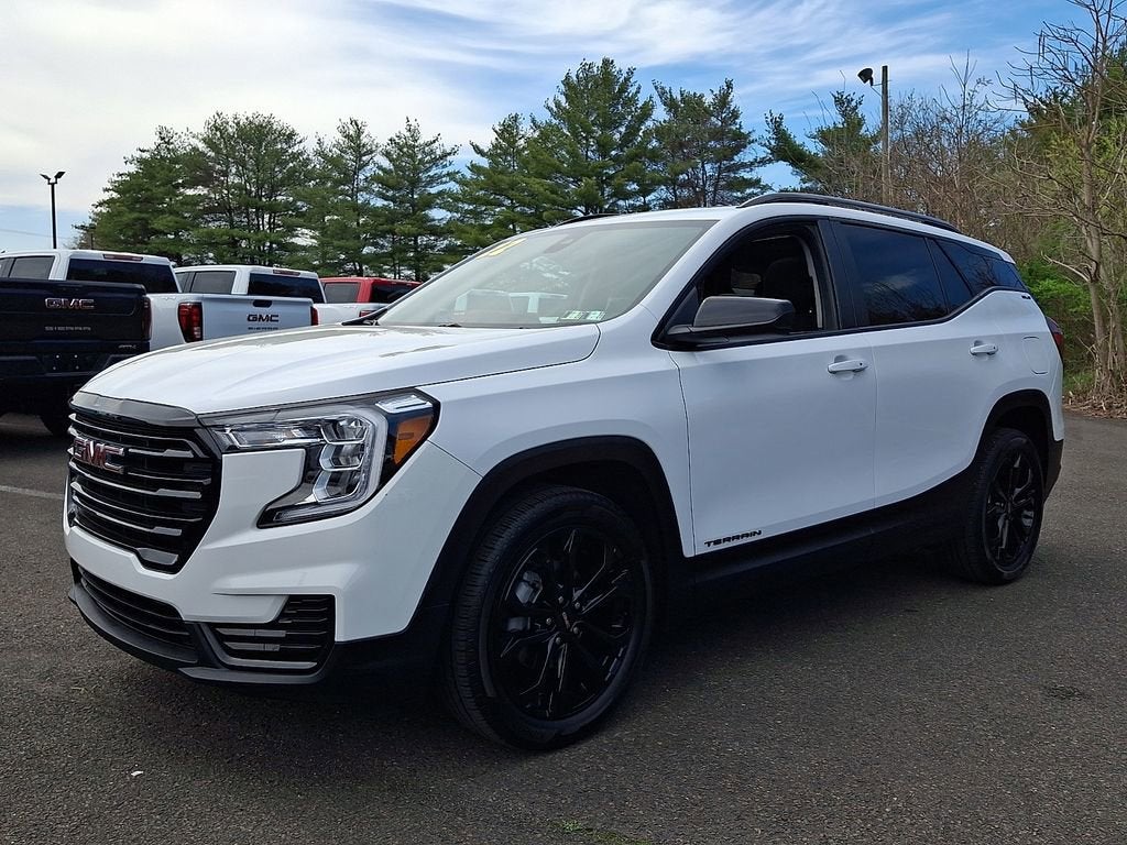 2022 GMC Terrain SLE
