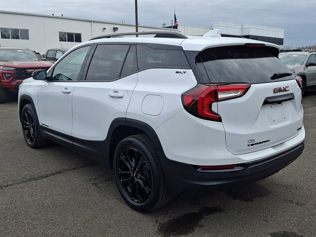 2022 GMC Terrain SLT