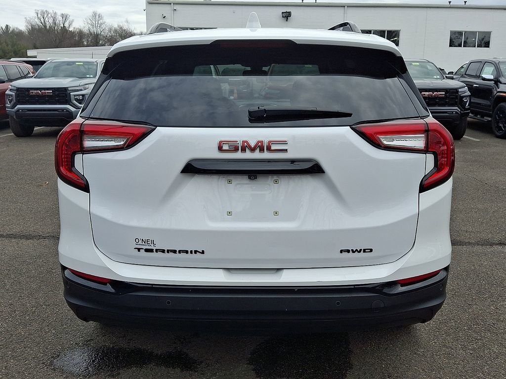 2022 GMC Terrain SLT