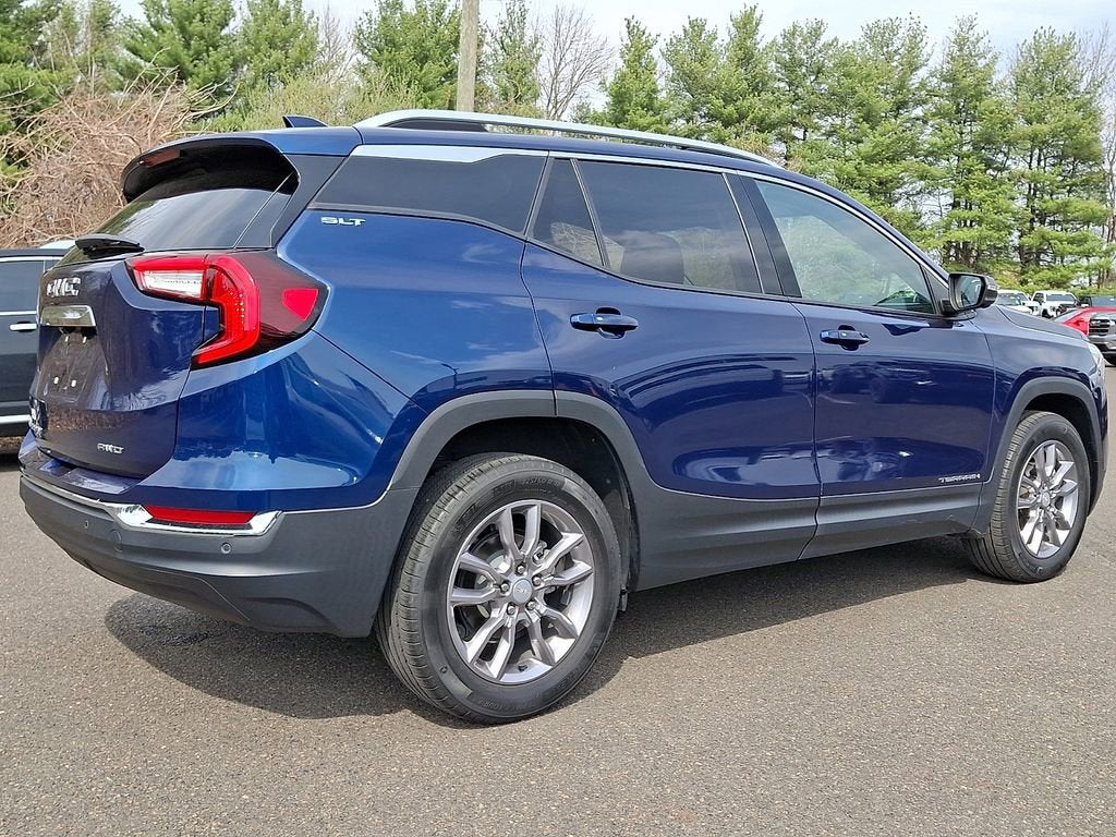 2022 GMC Terrain SLT