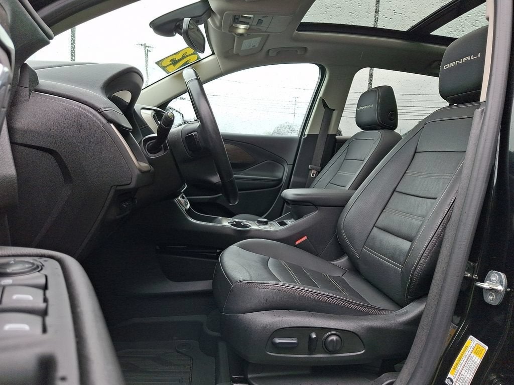 2023 GMC Terrain Denali