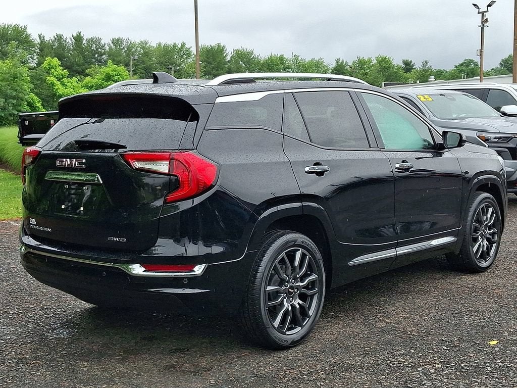 2023 GMC Terrain Denali