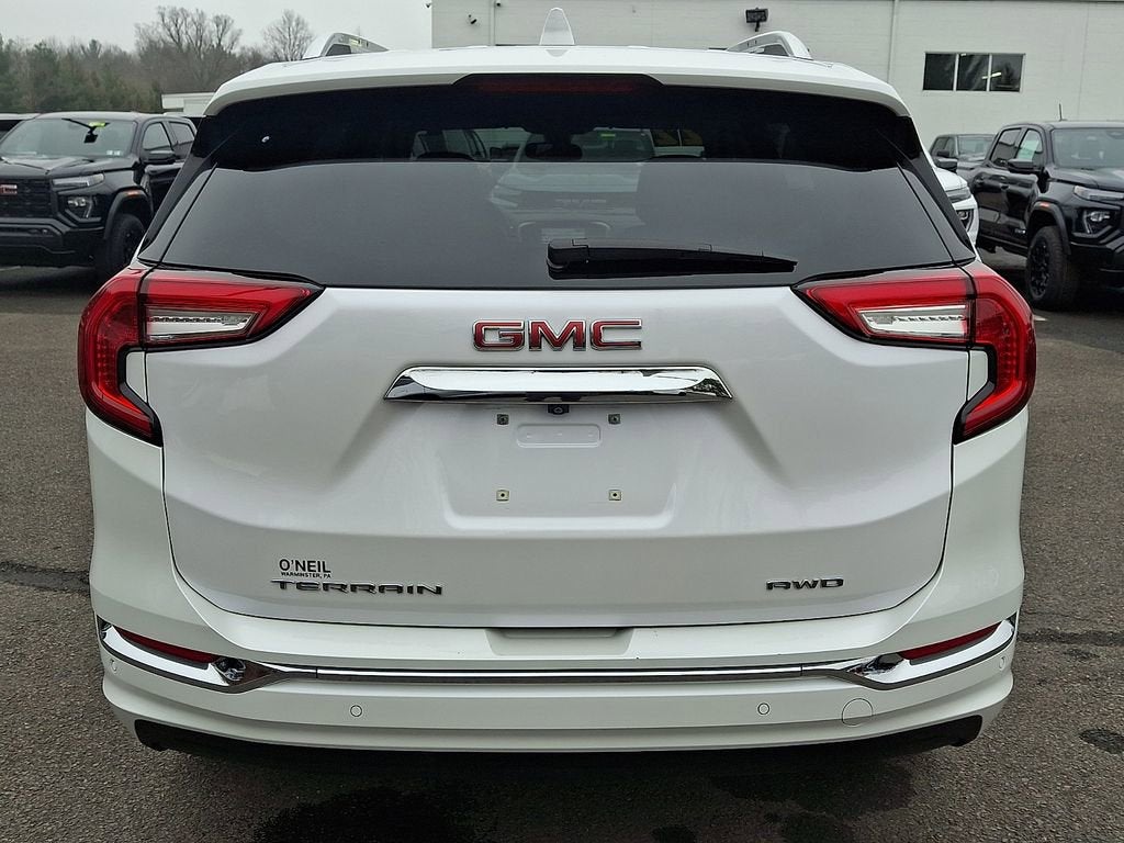 2022 GMC Terrain Denali