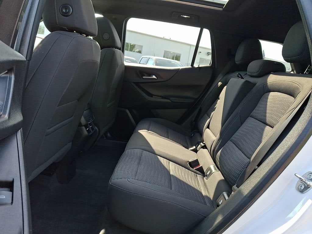 2025 Chevrolet Equinox LT - Photo 10