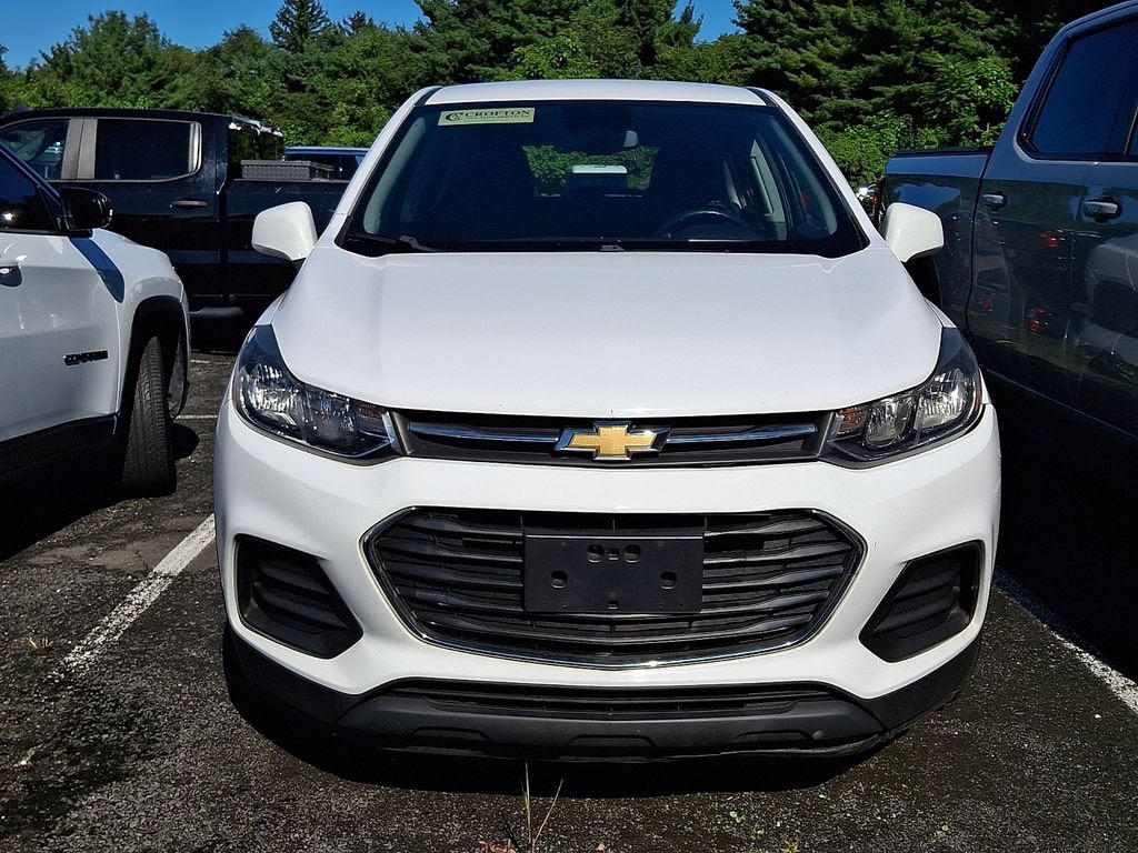 Used 2018 Chevrolet Trax LS with VIN 3GNCJKSB8JL416071 for sale in Warminster, PA