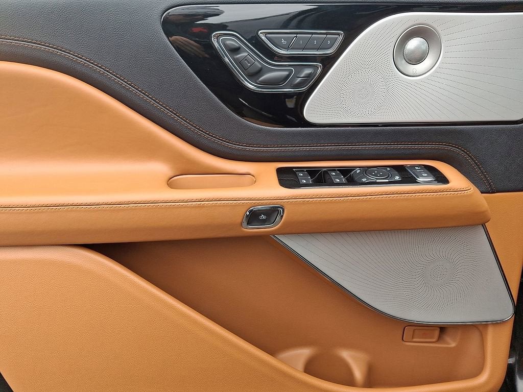 2020 Lincoln Aviator Black Label