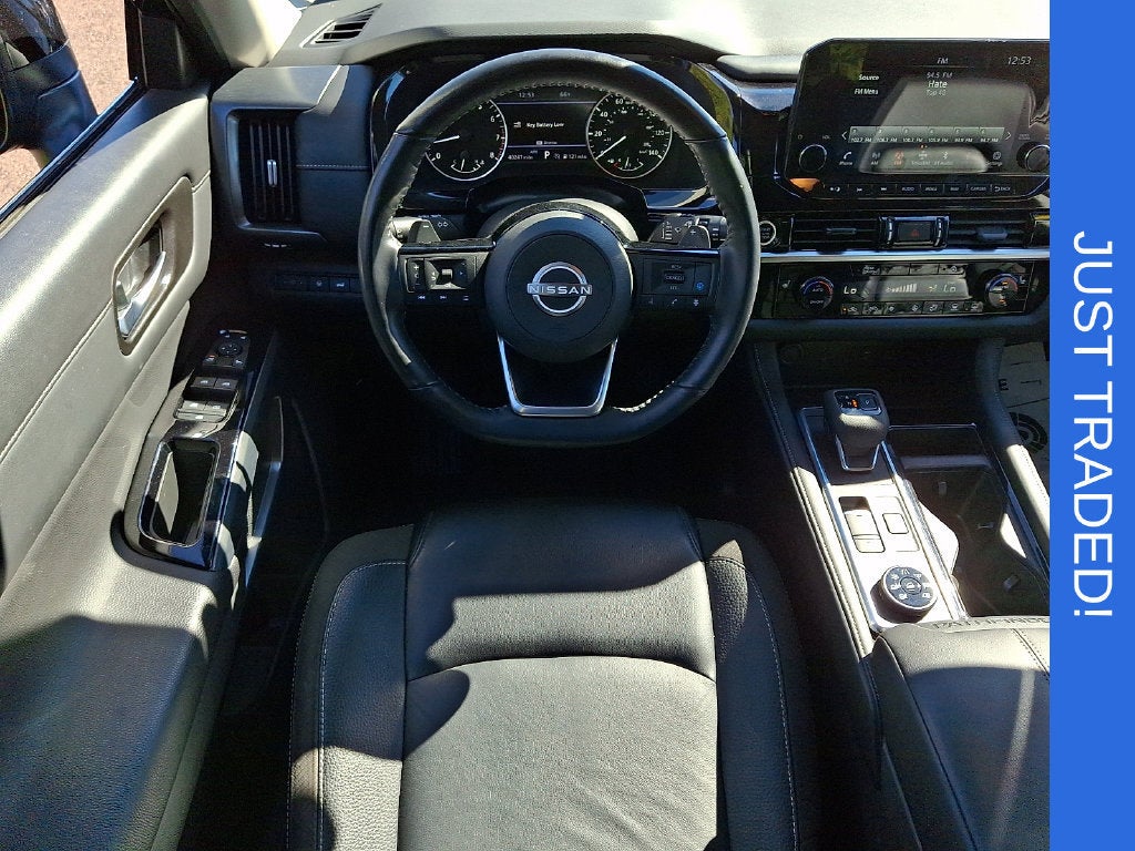 2024 Nissan Pathfinder SL 4WD