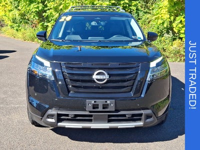 2024 Nissan Pathfinder SL 4WD
