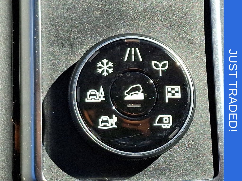 2024 Nissan Pathfinder SL 4WD