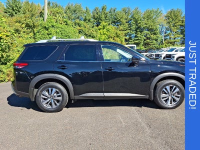2024 Nissan Pathfinder SL 4WD