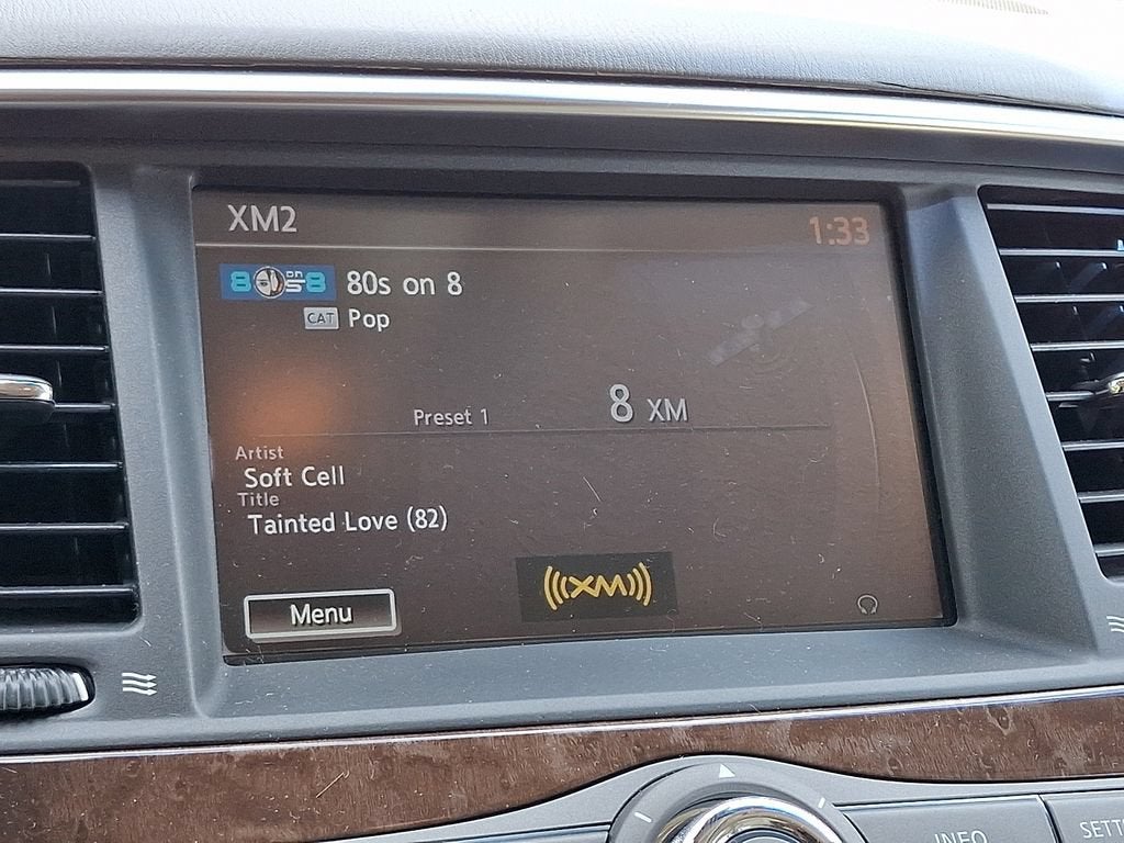 2011 INFINITI QX56 7-passenger