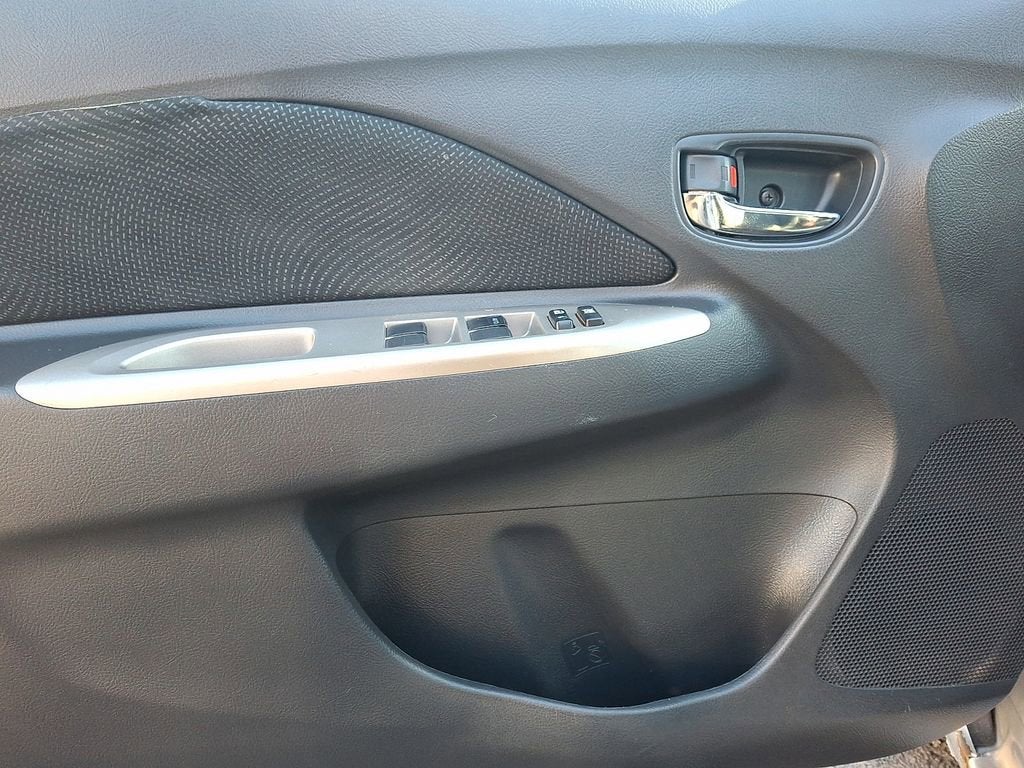 2009 Toyota Yaris NA