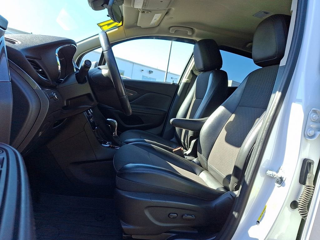 2021 Buick Encore Preferred - Photo 13