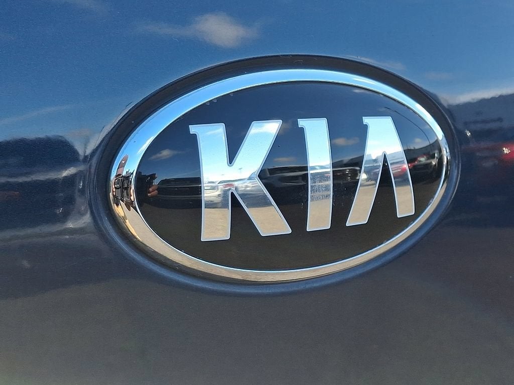 2017 Kia Sedona LX