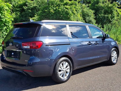 2017 Kia Sedona LX