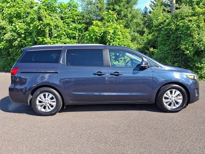 2017 Kia Sedona LX