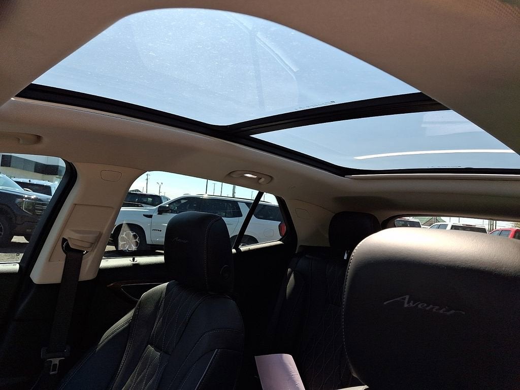 2022 Buick Envision Avenir