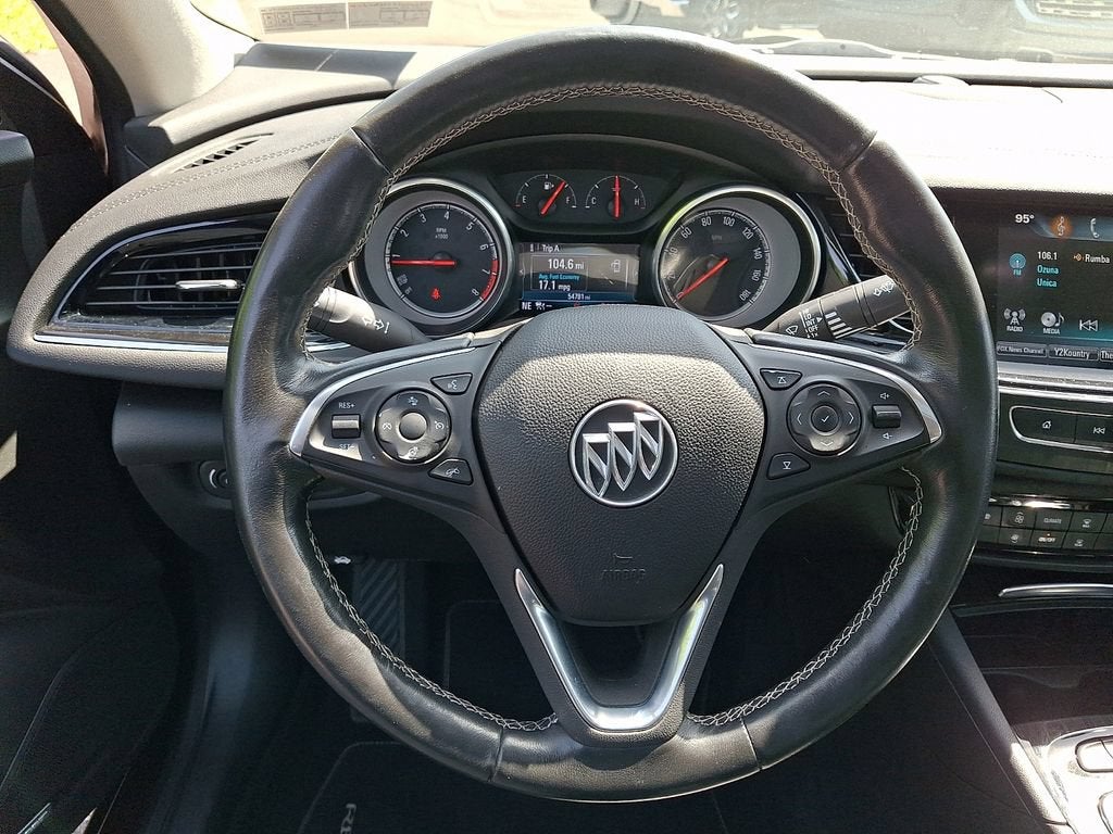 2018 Buick Regal Sportback Essence