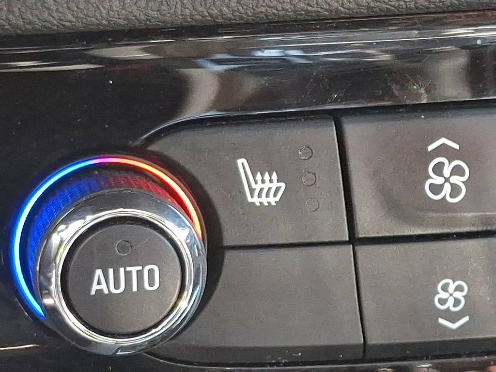 2018 Buick Regal Sportback Essence