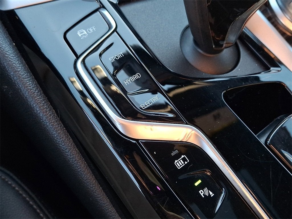 2023 BMW 5 Series 530e xDrive