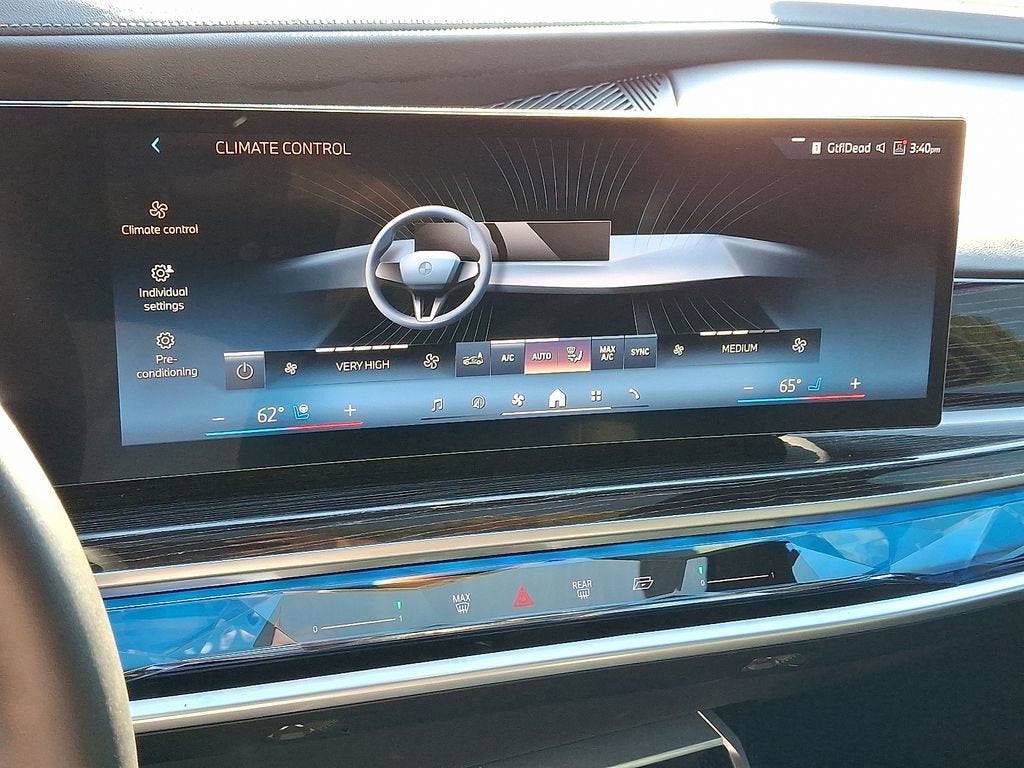 2025 BMW 7 Series 740i xDrive